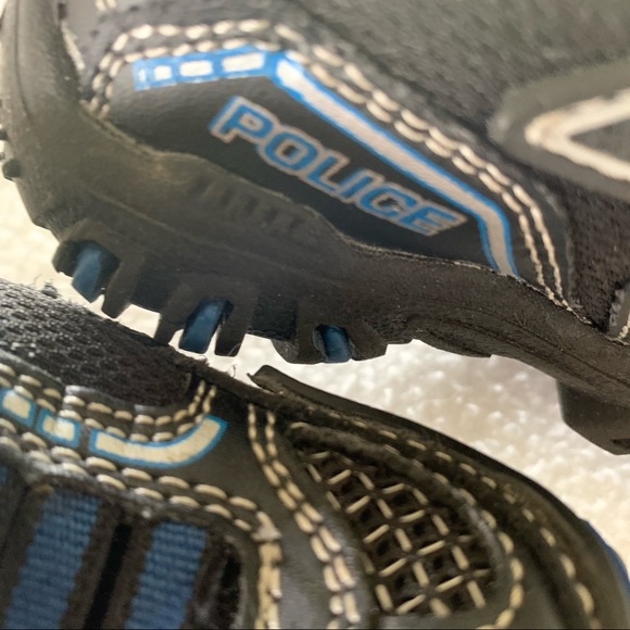 Skechers - Picture 5 of 7